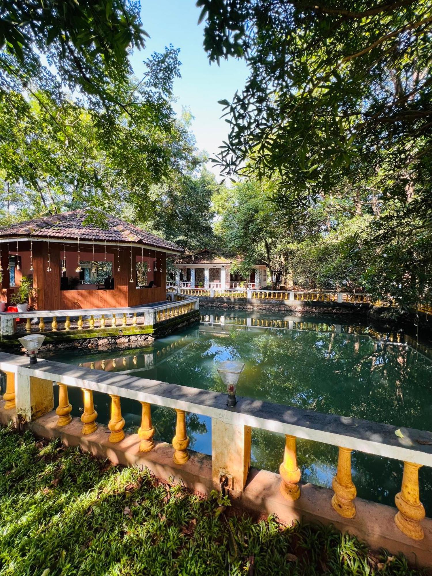 Surya Eco And Wedding Resort Thrissur 외부 사진