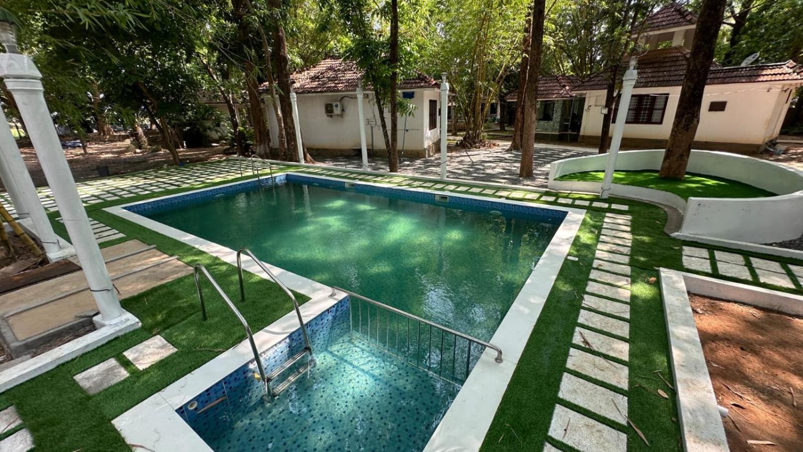 Surya Eco And Wedding Resort Thrissur 외부 사진