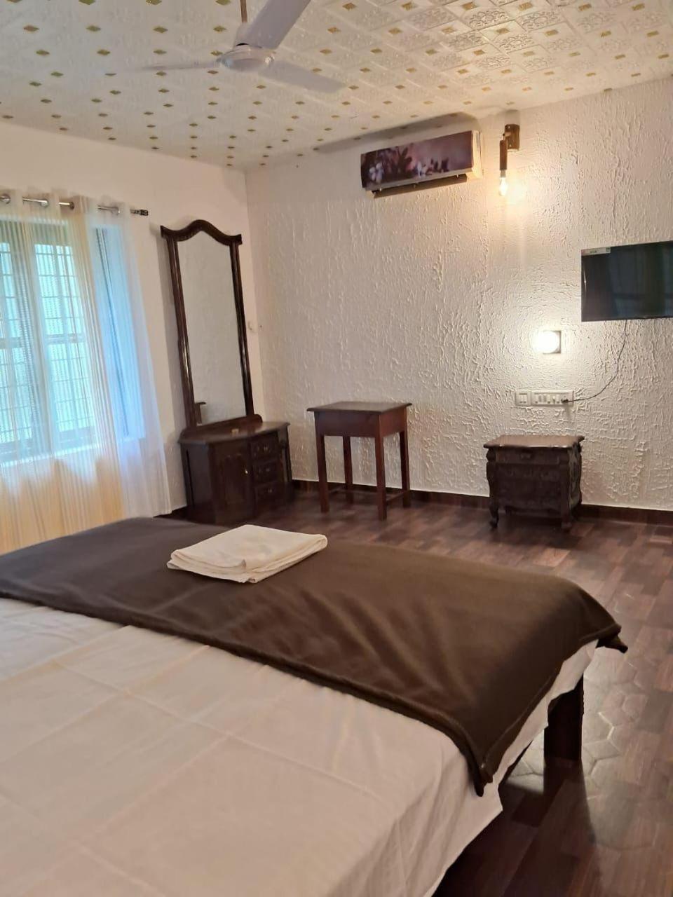 Surya Eco And Wedding Resort Thrissur 외부 사진